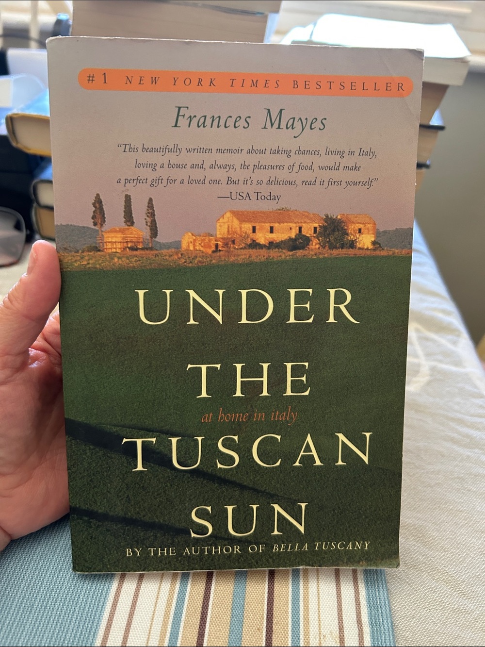 Under the Tuscan Sun by Frances Mayes - Green Cover Paperback